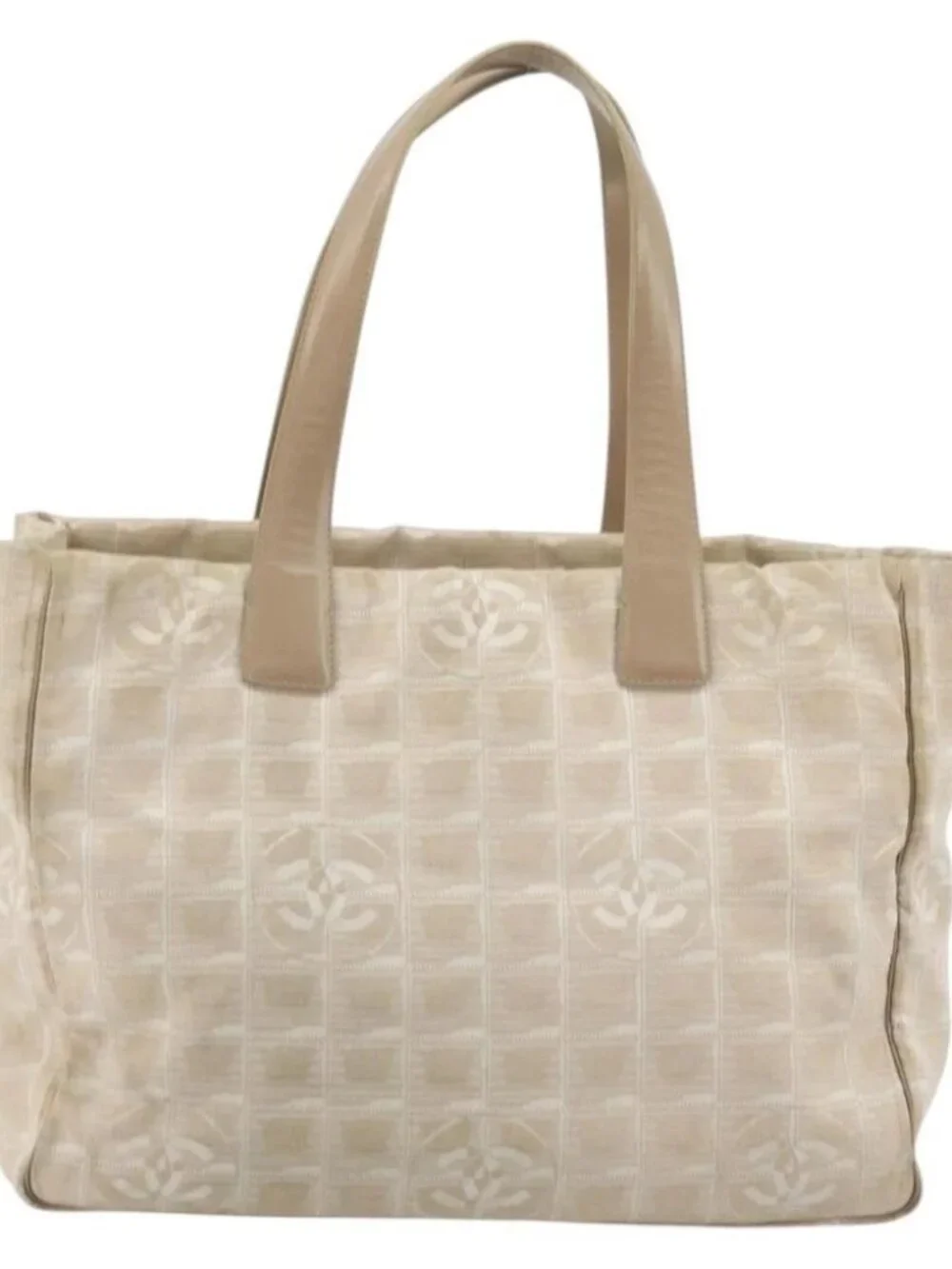 CHANEL rank	c will accessory	there